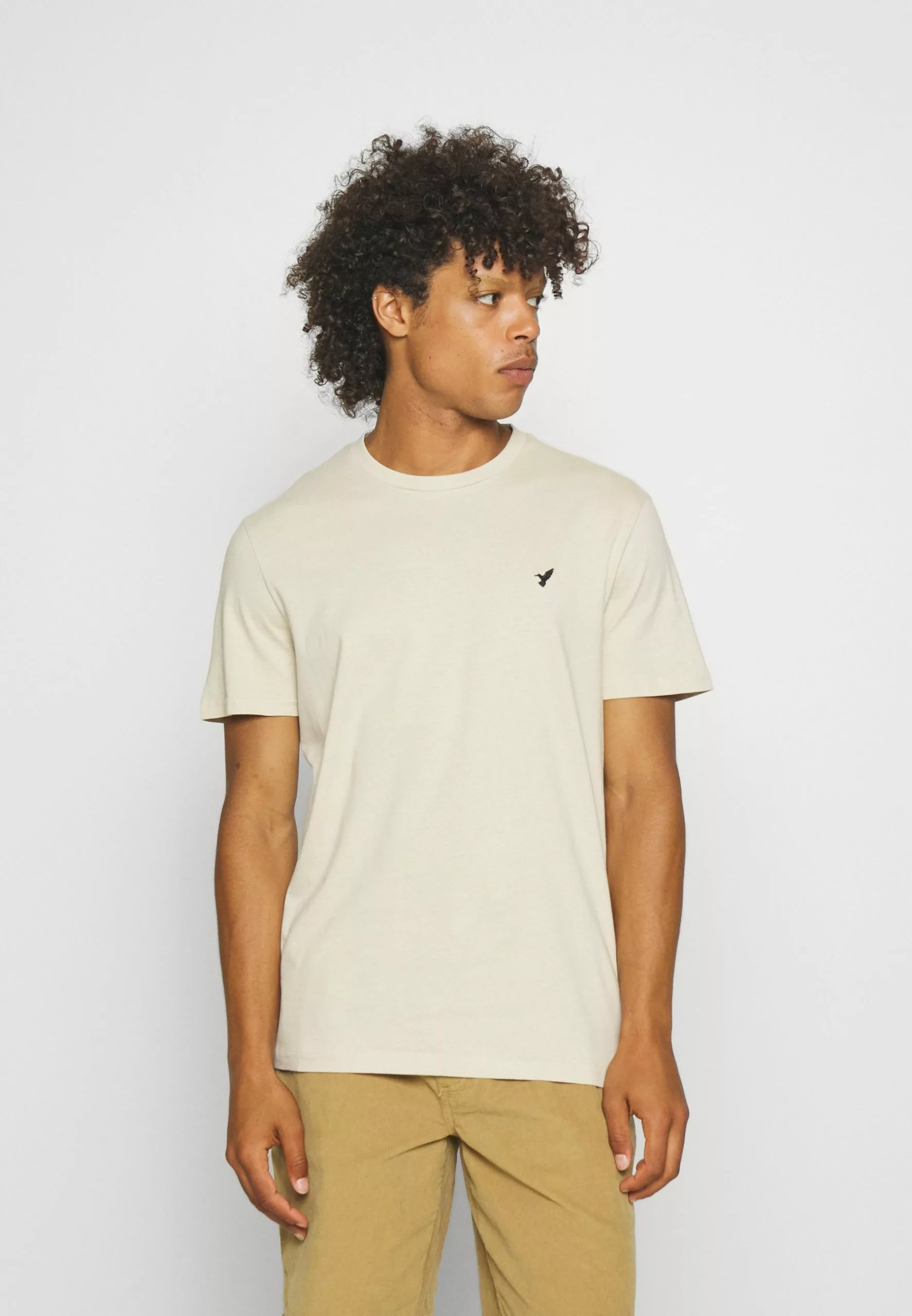 Pier One 3 Pack Unisex - Basic T-Shirt - White/Offwhite /Green 4 Pier One 3 Pack Unisex - Basic T-Shirt - White/Offwhite /Green - Image 4