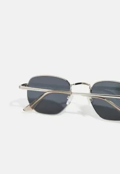 Pier One Unisex - Sunglasses - Black/Silver-Coloured -Pier One Shop 06c498a2265d448890c198237327d2e3