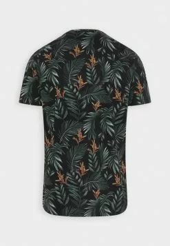 Pier One 2 Pack - Print T-Shirt - White/Multi-Coloured 12 Pier One 2 Pack - Print T-Shirt - White/Multi-Coloured -Pier One Shop 08ef00b7f38b40bf8cec267ba48774b4