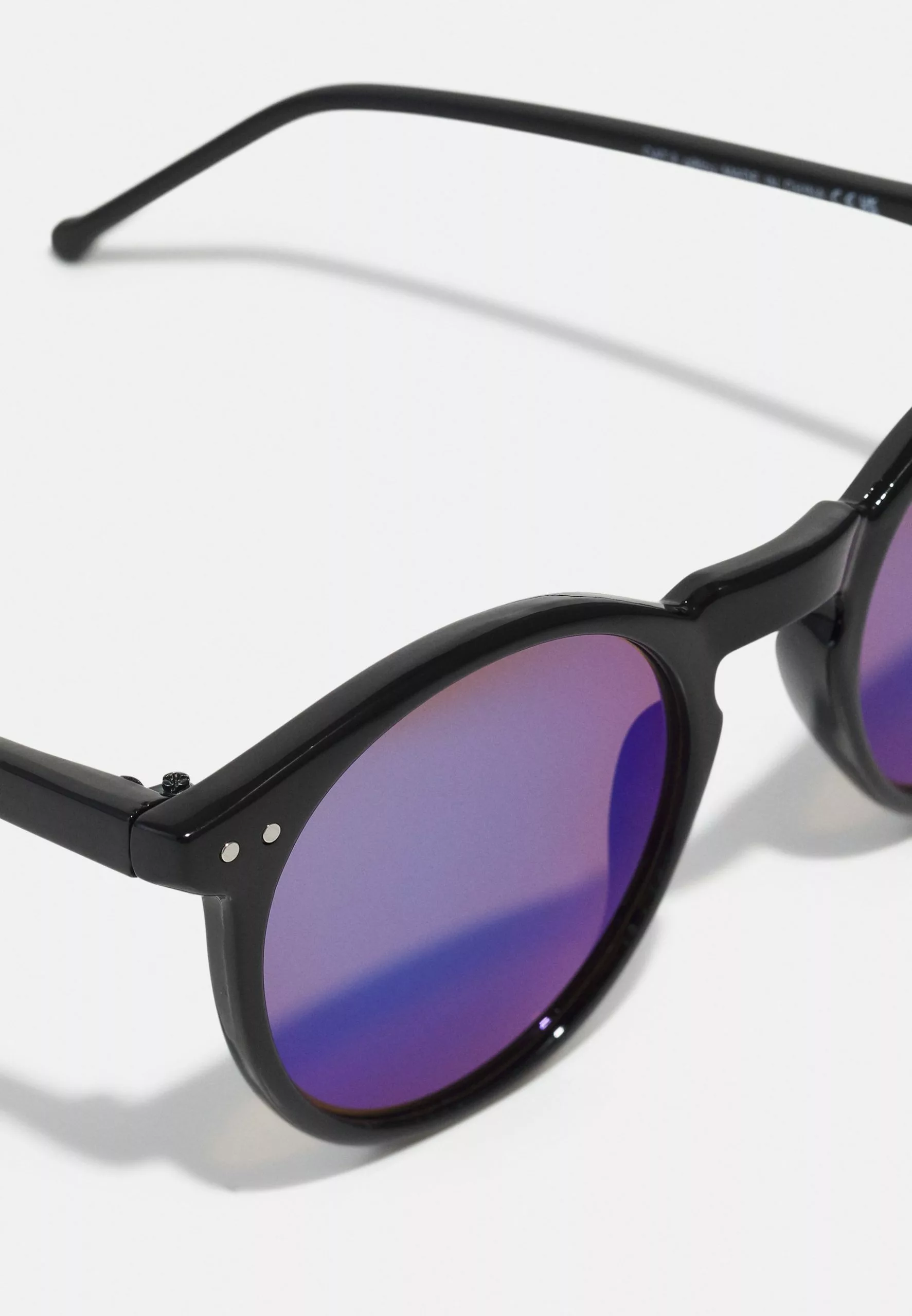 Pier One Unisex - Sunglasses - Black/Blue 4 Pier One Unisex - Sunglasses - Black/Blue - Image 4