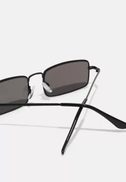 Pier One Sunglasses - Black 6 Pier One Sunglasses - Black -Pier One Shop 1481330224b7448db38646ebb31c1788