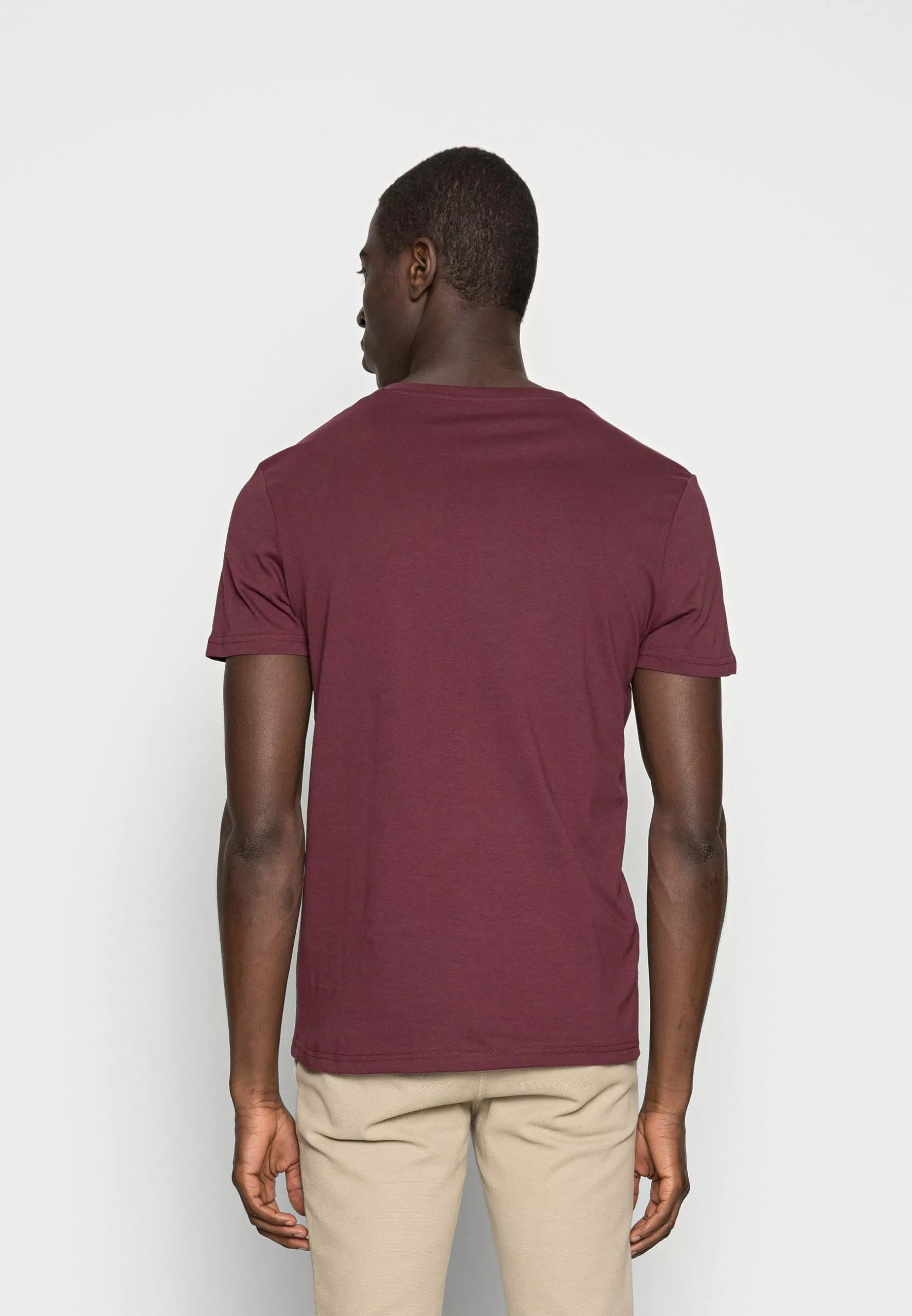 Pier One 2 Pack - Basic T-Shirt - Bordeaux 3 Pier One 2 Pack - Basic T-Shirt - Bordeaux - Image 3