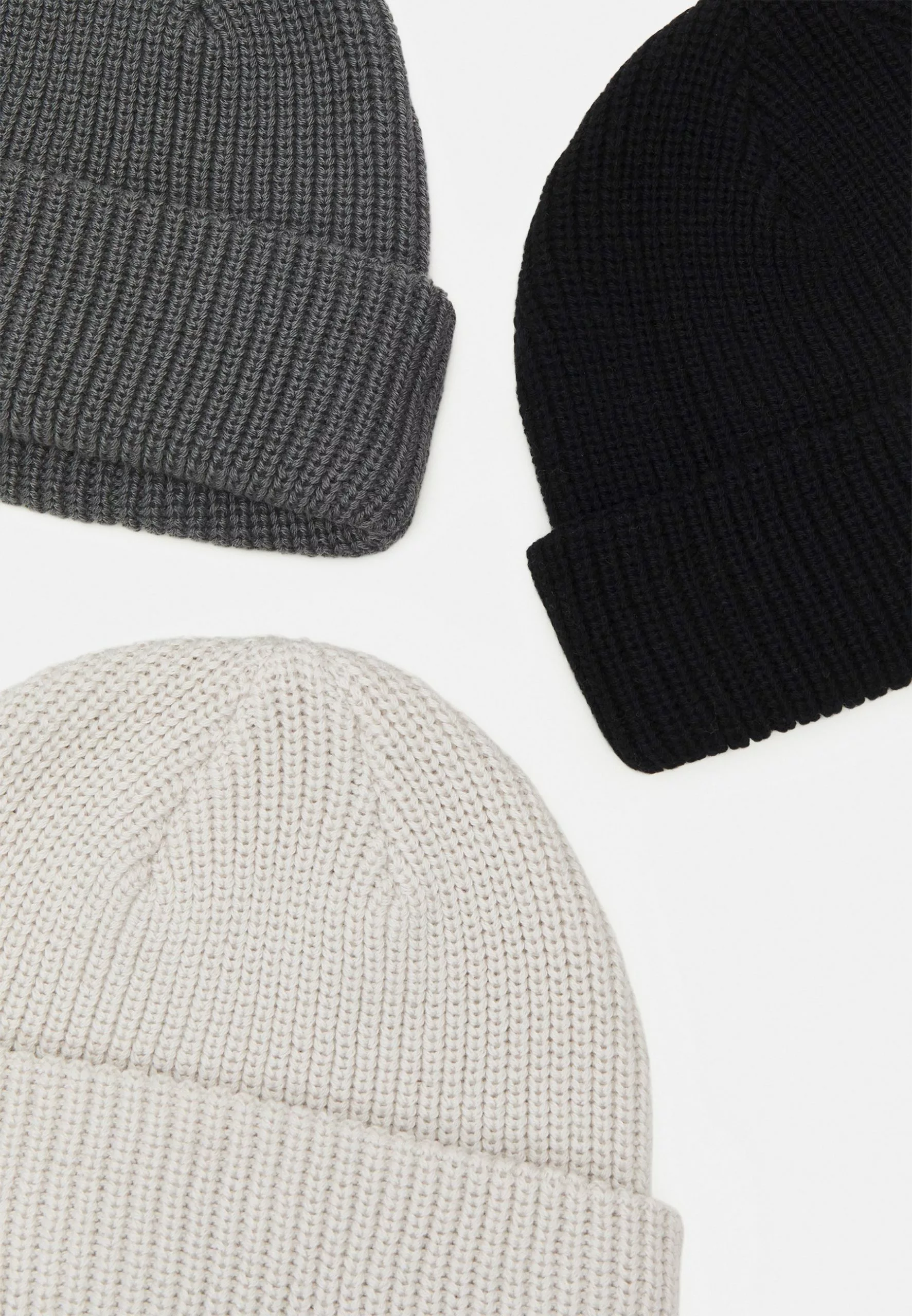 Pier One Unisex 3 Pack - Beanie - Black/Dark Grey/Off-White/ 3 Pier One Unisex 3 Pack - Beanie - Black/Dark Grey/Off-White/ - Image 3