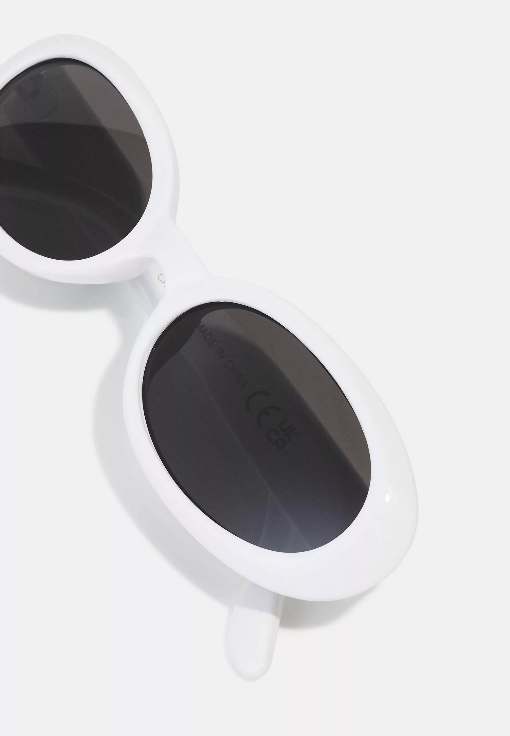 Pier One Unisex - Sunglasses - White 3 Pier One Unisex - Sunglasses - White - Image 3