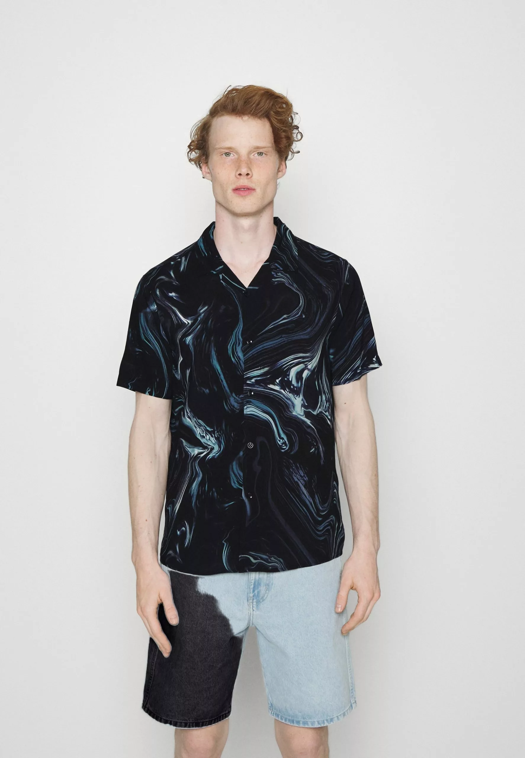 Pier One Marble Resort Unisex - Shirt - Black 1 Pier One Marble Resort Unisex - Shirt - Black