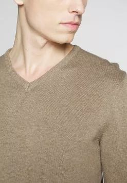 Pier One Jumper - Mottled Beige 9 Pier One Jumper - Mottled Beige -Pier One Shop 2c19a01ca9434245b2aa0d5a63a52085