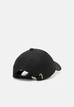 Pier One Unisex - Cap -Black -Pier One Shop 2e8f9591a48d4137876a3fae23b5b8df