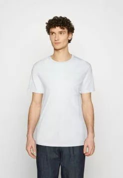 Pier One 5 Pack - Basic T-Shirt - White/Off-White/Light Grey/Beige/Black 13 Pier One 5 Pack - Basic T-Shirt - White/Off-White/Light Grey/Beige/Black -Pier One Shop 4056b30b5189444882c695ca4007c80d