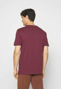 Pier One 3 Pack - Basic T-Shirt - Off-White/Bordeaux/Mint 9 Pier One 3 Pack - Basic T-Shirt - Off-White/Bordeaux/Mint -Pier One Shop 429b9129347a433b918b9629362cc701