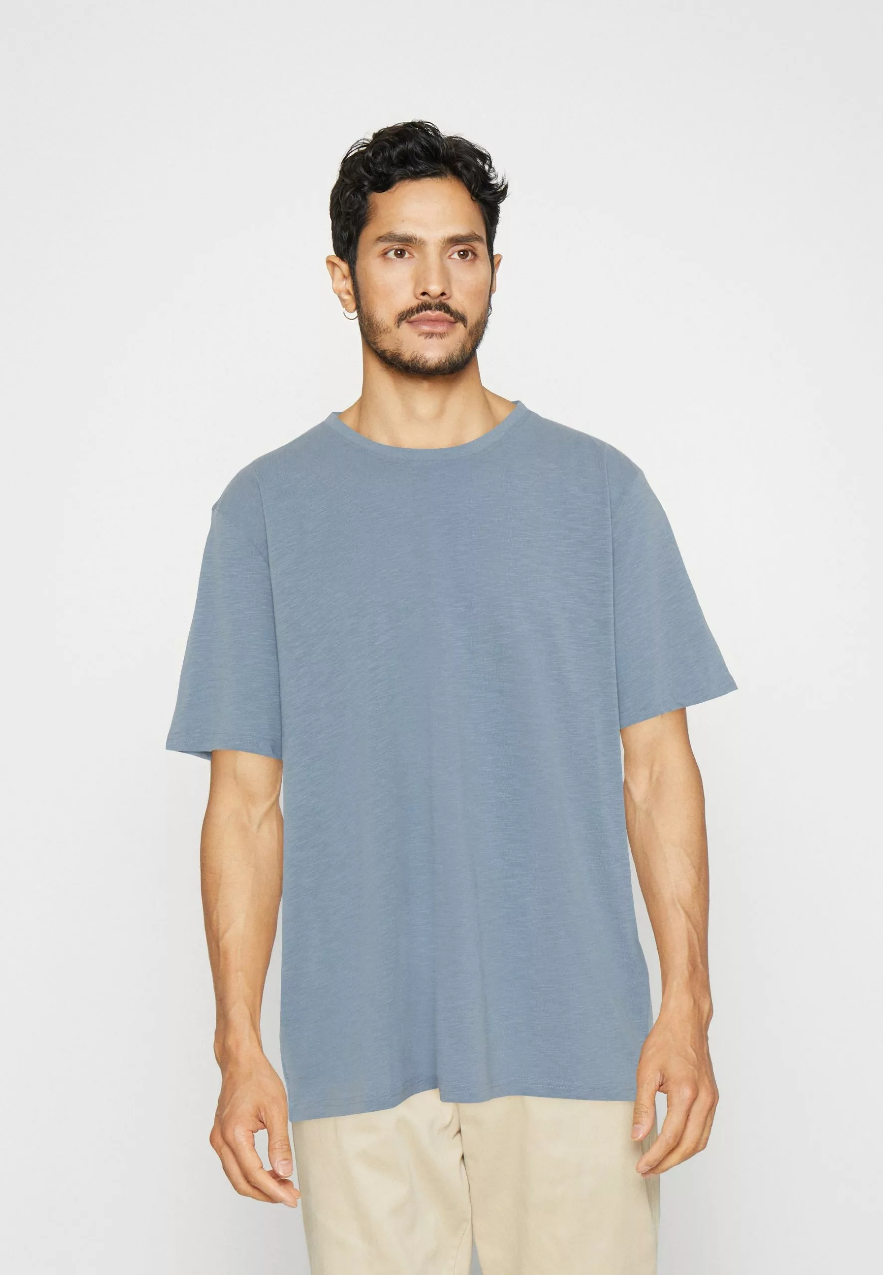 Pier One 5 Pack - Basic T-Shirt - Mint/Off-White/Khaki 5 Pier One 5 Pack - Basic T-Shirt - Mint/Off-White/Khaki - Image 5