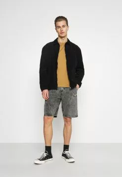 Pier One 5 Pack - Basic T-Shirt - Brown/White/Black