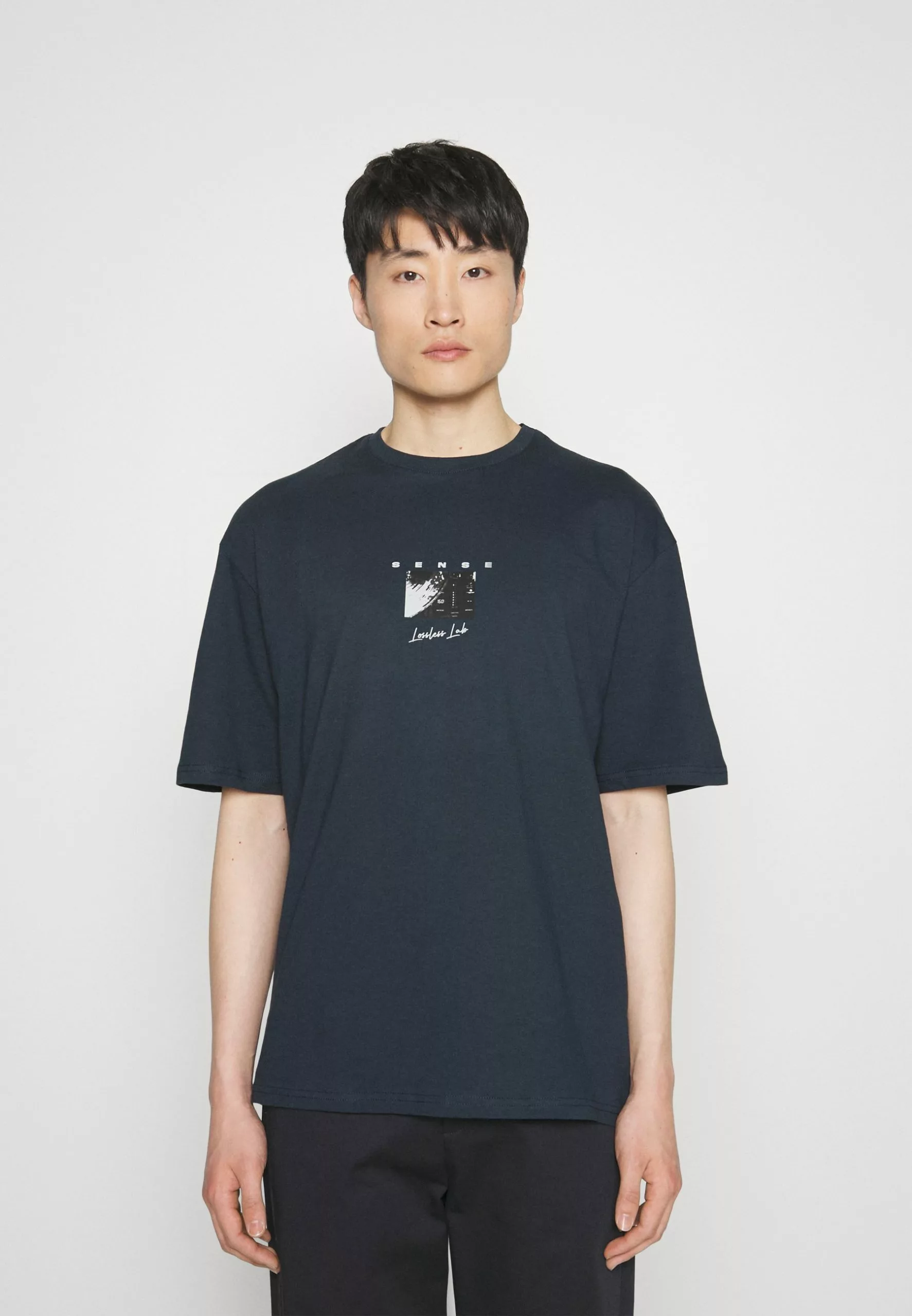 Pier One Sense Tee- Print T-Shirt - Dark Blue 1 Pier One Sense Tee- Print T-Shirt - Dark Blue