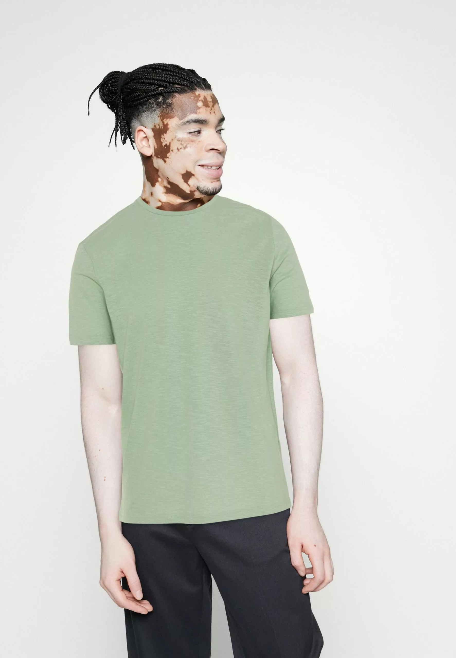 Pier One 7 Pack - Basic T-Shirt - White/Yellow/Lilac 7 Pier One 7 Pack - Basic T-Shirt - White/Yellow/Lilac - Image 7