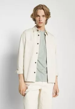 Pier One Print T-Shirt - Light Green 9 Pier One Print T-Shirt - Light Green -Pier One Shop 6b994c12a7eb43a3bc1fbdc857e66eed