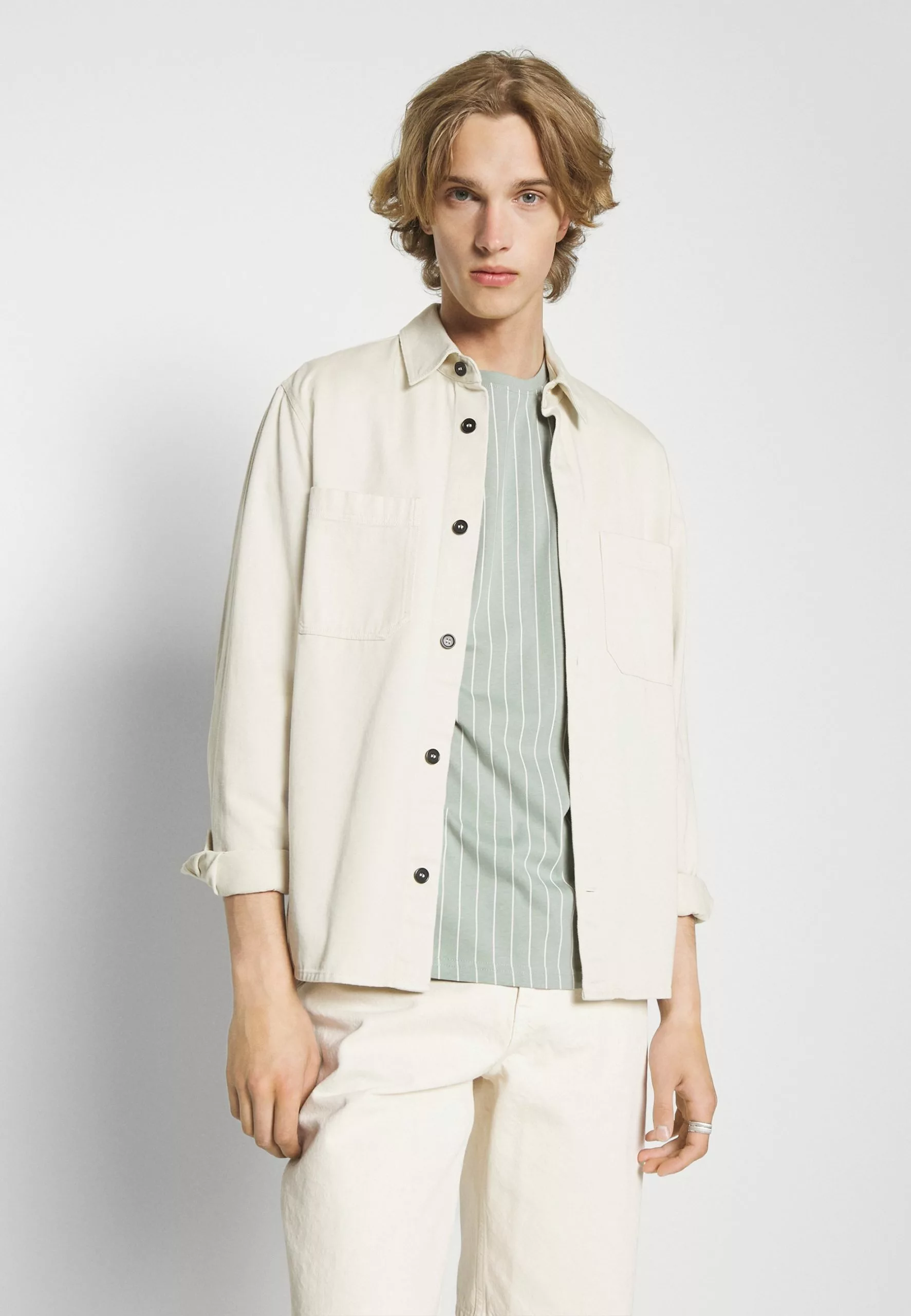 Pier One Print T-Shirt - Light Green 4 Pier One Print T-Shirt - Light Green - Image 4