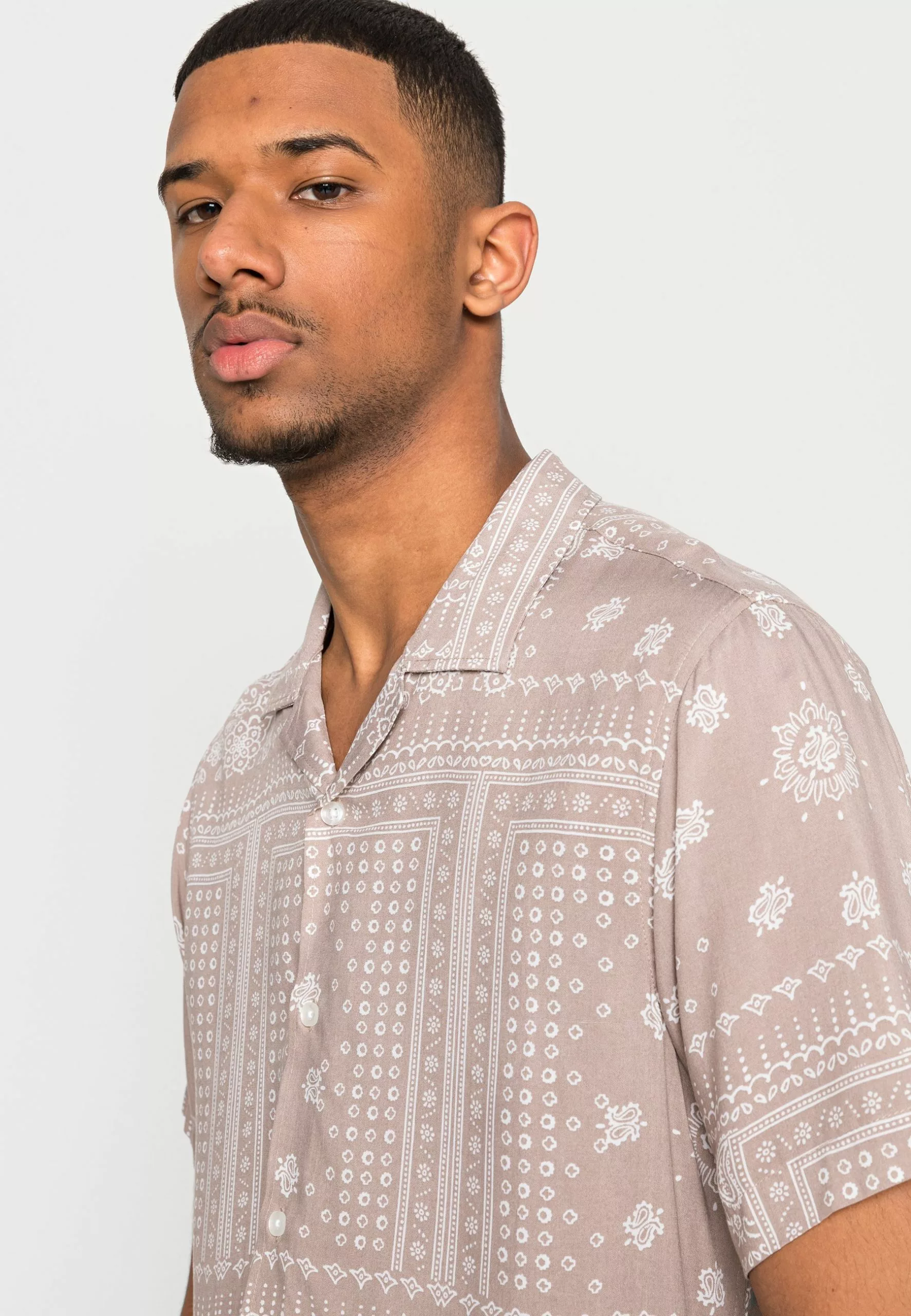 Pier One Unisex - Shirt - Beige 5 Pier One Unisex - Shirt - Beige - Image 5