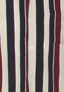 Pier One Shirt - Red/Dark Blue 5 Pier One Shirt - Red/Dark Blue -Pier One Shop 733c5b8d2cf247dcb4c4d066e14905b6