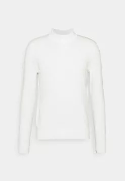 Pier One Jumper - White 12 Pier One Jumper - White -Pier One Shop 782f4c218b7341b5bca367ed422902f6