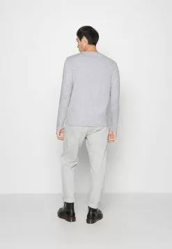Pier One 5 Pack - Long Sleeved Top - Light Grey/White/Black 9 Pier One 5 Pack - Long Sleeved Top - Light Grey/White/Black -Pier One Shop 7969ad625c3f4fe296e5f1e57021ffb2