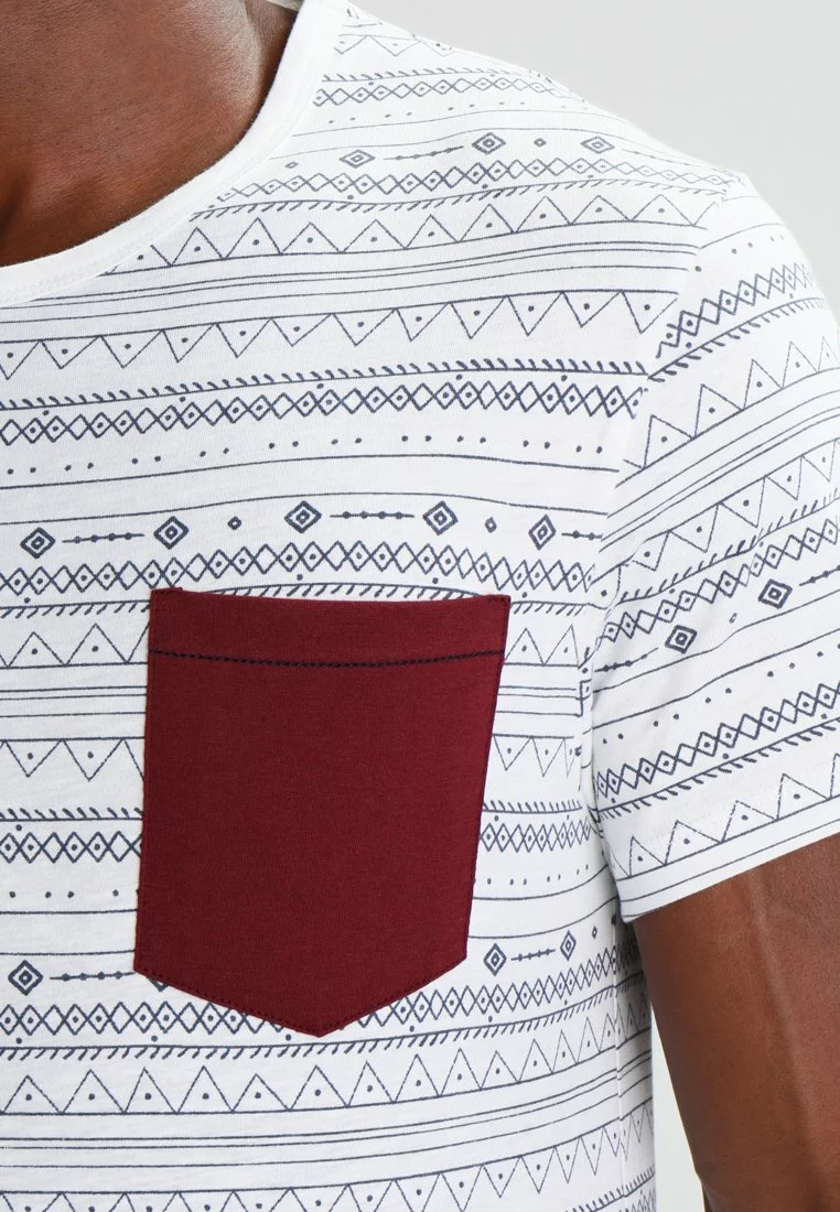 Pier One Print T-Shirt - White 4 Pier One Print T-Shirt - White - Image 4