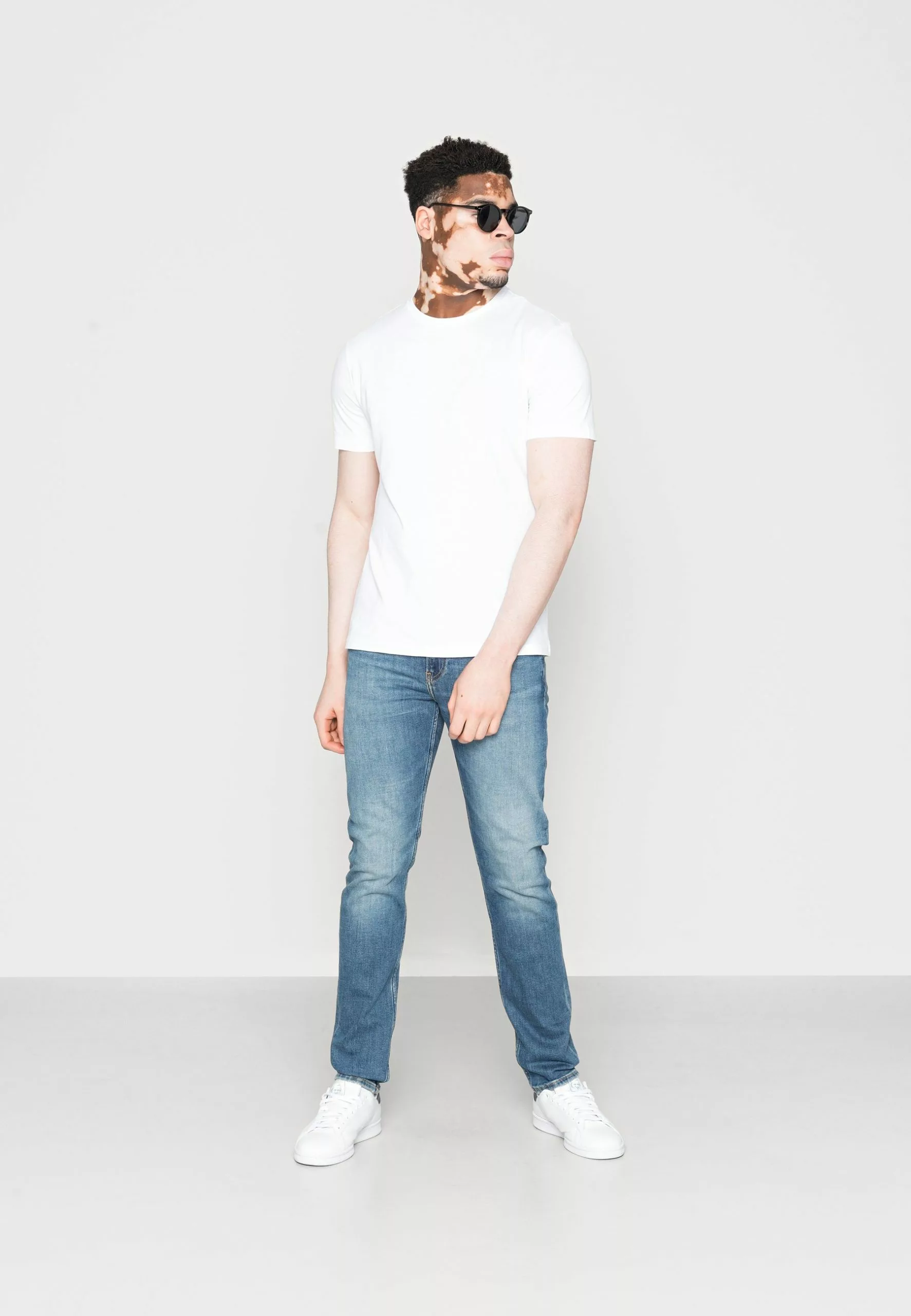 Pier One 10 Pack - Basic T-Shirt - Mottled Light Grey/Black/White 1 Pier One 10 Pack - Basic T-Shirt - Mottled Light Grey/Black/White