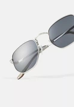 Pier One Unisex - Sunglasses - Black/Silver-Coloured -Pier One Shop 7d50a3b2e76c4d94b403b00bdcb94192