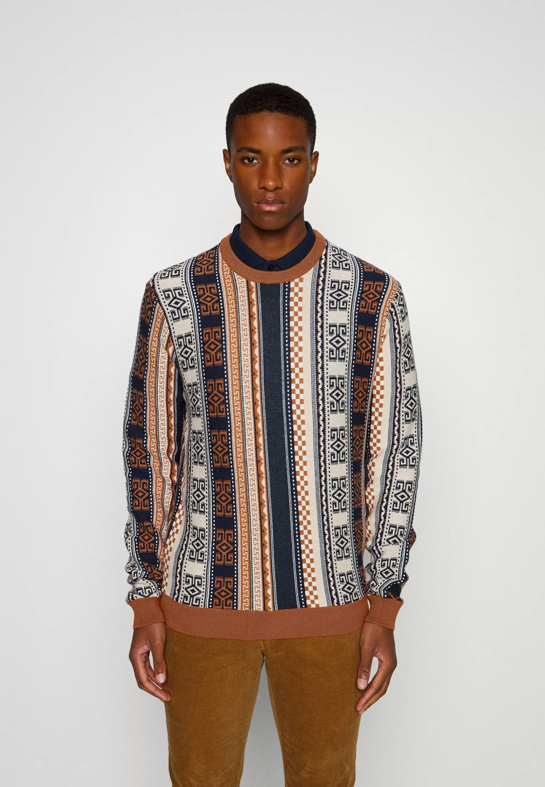 Pier One Jumper - Multi-Coloured 3 Pier One Jumper - Multi-Coloured - Image 3