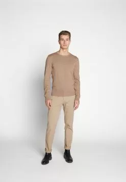 Pier One Basic Crewneck - Jumper - Mottled Beige 10 Pier One Basic Crewneck - Jumper - Mottled Beige -Pier One Shop 8ab6afa896f946a0abe264ae414a2865