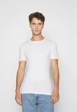 Pier One 3 Pack Muscle Fit- Basic T-Shirt - White 6 Pier One 3 Pack Muscle Fit- Basic T-Shirt - White -Pier One Shop 8e045e8a726d45a4854503a4ddee04a2