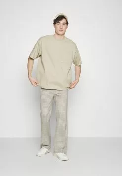 Pier One Basic T-Shirt - Beige 7 Pier One Basic T-Shirt - Beige -Pier One Shop 954399b85e4c4d1bb41fa3741a233e9e