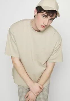 Pier One Basic T-Shirt - Beige 9 Pier One Basic T-Shirt - Beige -Pier One Shop 9ec49de4e17d477cafc4f77aa4f6354c