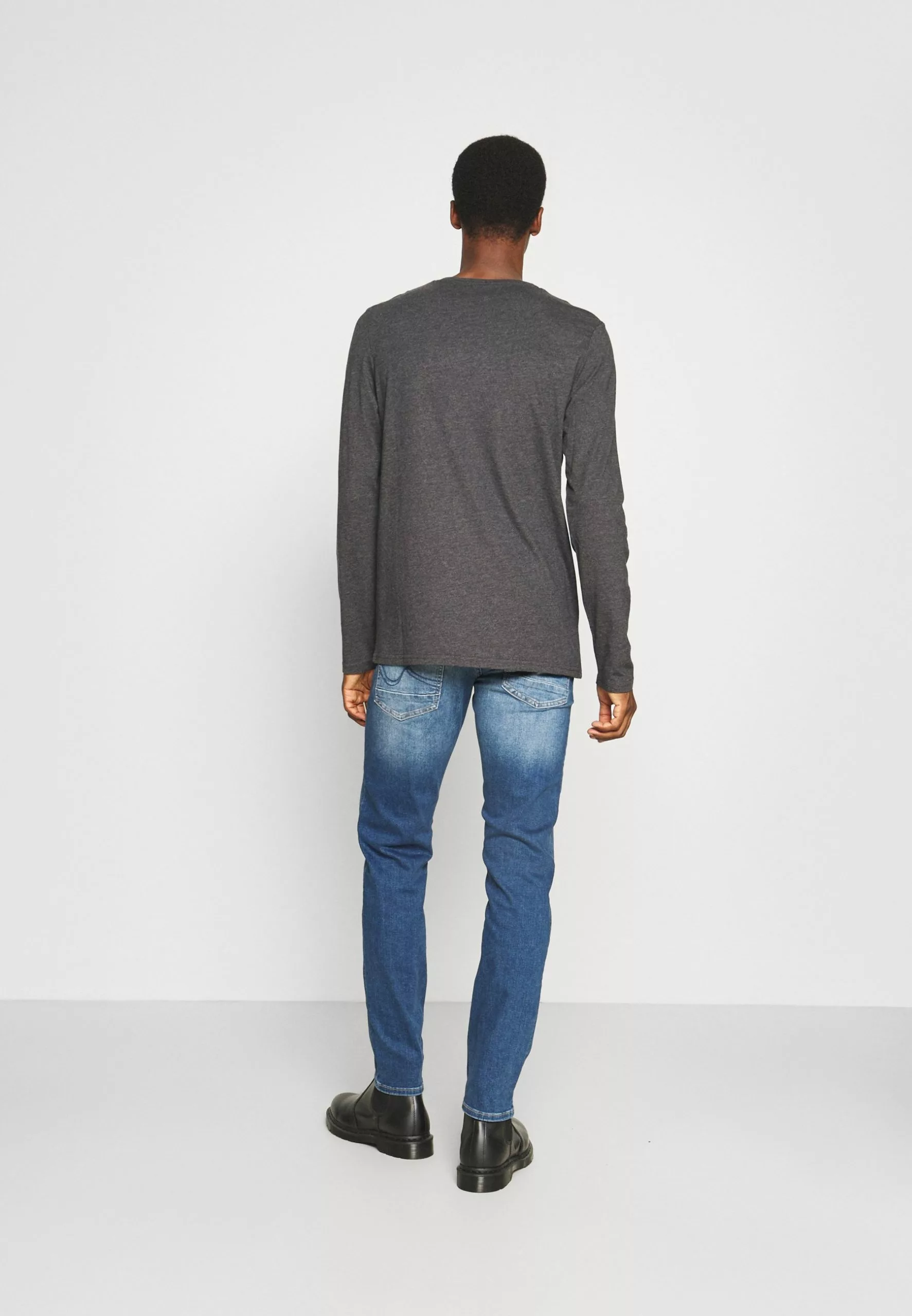 Pier One 2 Pack - Long Sleeved Top - Dark Grey/Black 3 Pier One 2 Pack - Long Sleeved Top - Dark Grey/Black - Image 3