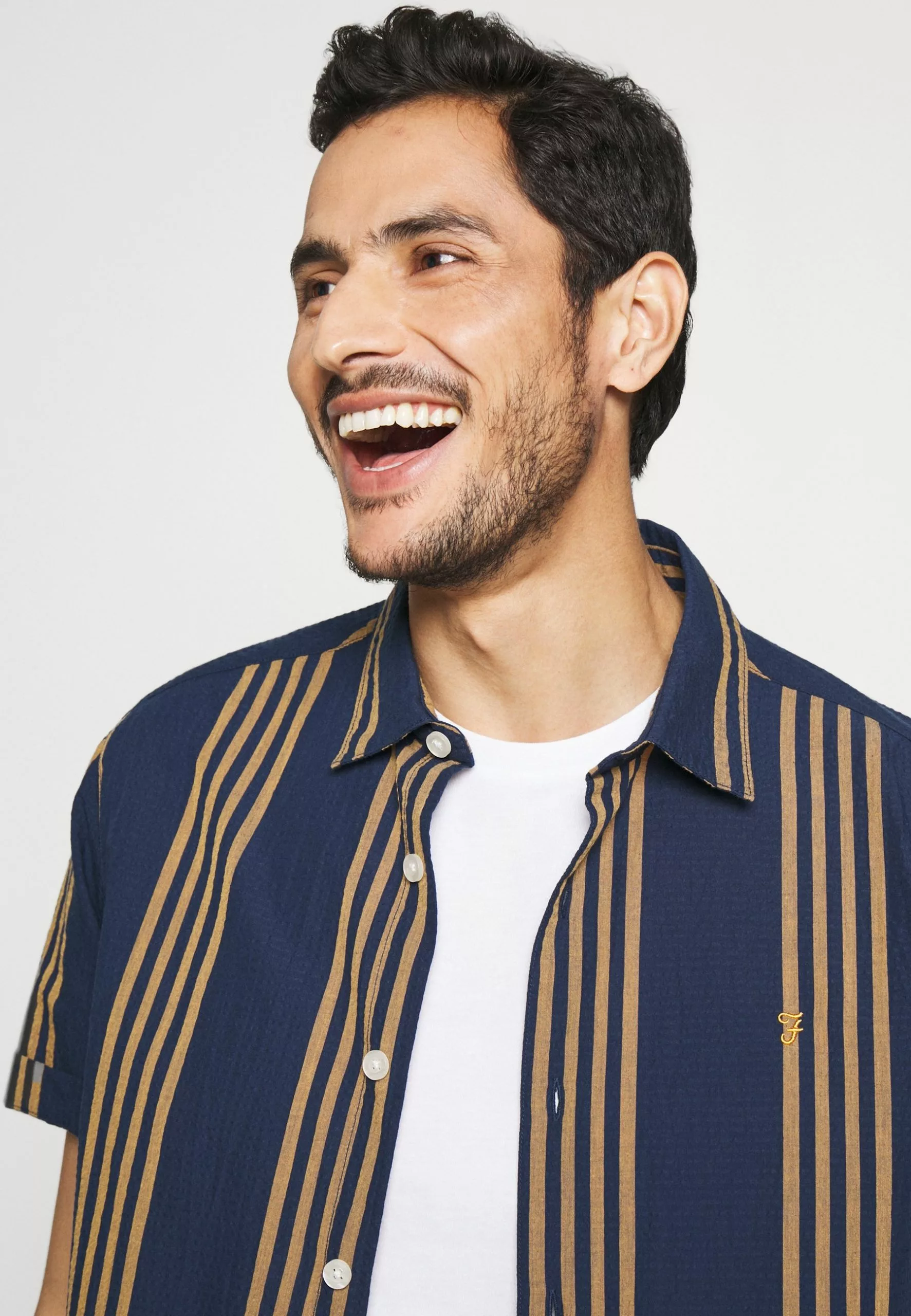 Pier One 5 Pack - Basic T-Shirt - White/Black/Bordeaux 4 Pier One 5 Pack - Basic T-Shirt - White/Black/Bordeaux - Image 4