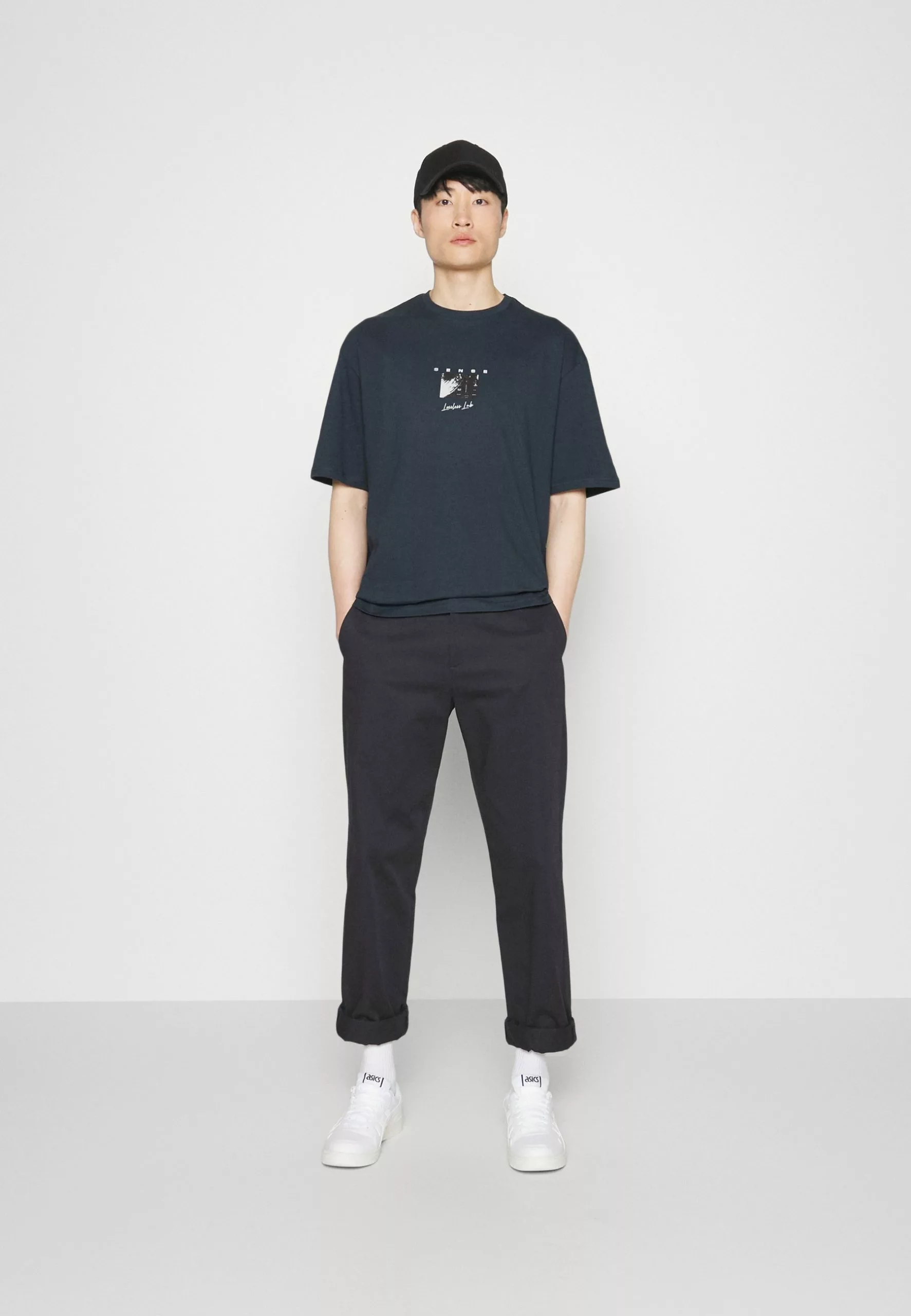 Pier One Sense Tee- Print T-Shirt - Dark Blue 2 Pier One Sense Tee- Print T-Shirt - Dark Blue - Image 2