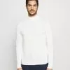 Pier One Jumper - White