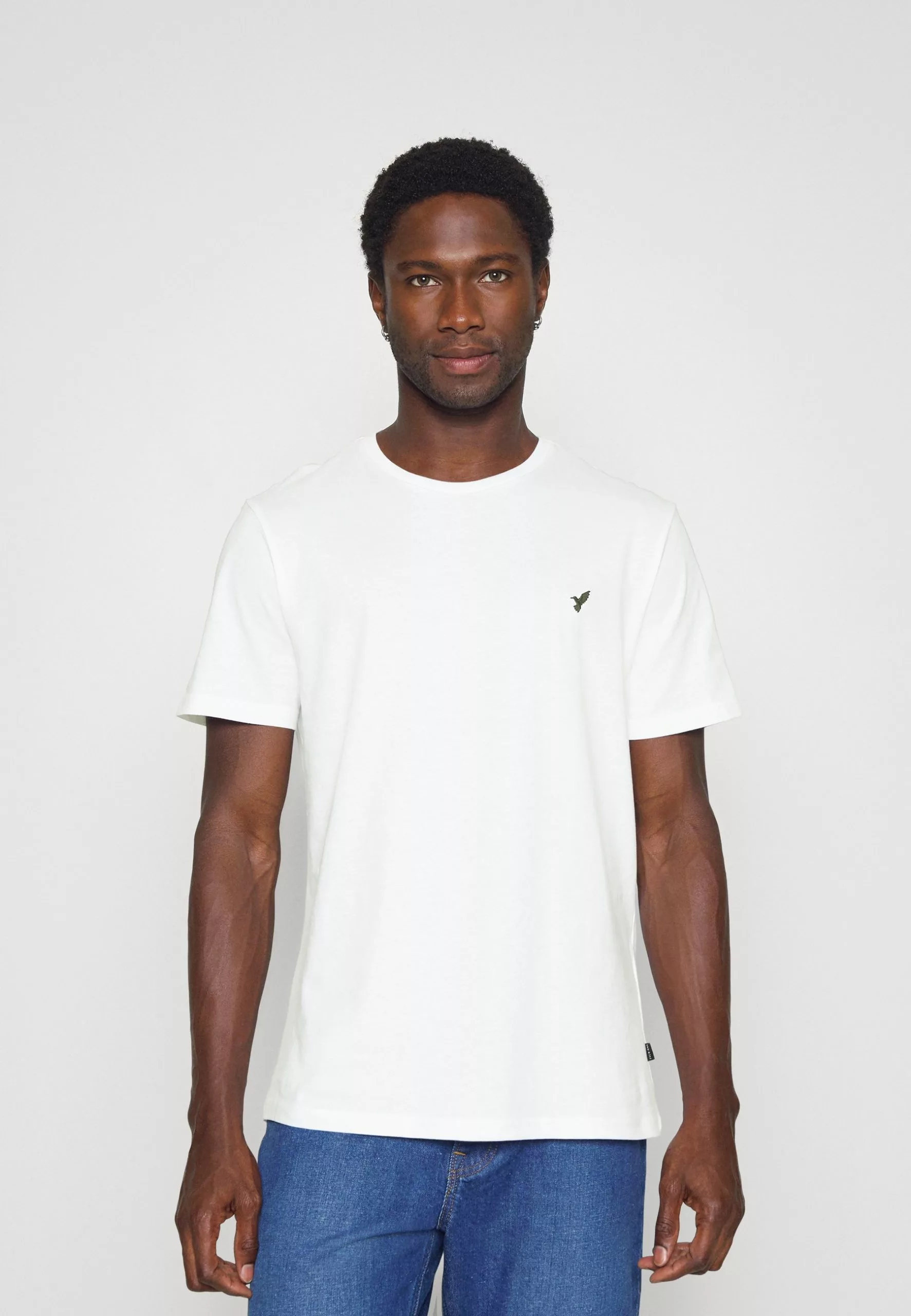 Pier One 5 Pack - Basic T-Shirt - White/Blue/Stone 2 Pier One 5 Pack - Basic T-Shirt - White/Blue/Stone - Image 2