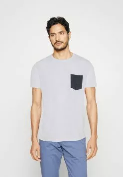 Pier One 2 Pack - Print T-Shirt - White/Multi-Coloured 10 Pier One 2 Pack - Print T-Shirt - White/Multi-Coloured -Pier One Shop bfa085749dde454eb933099145dd2bda