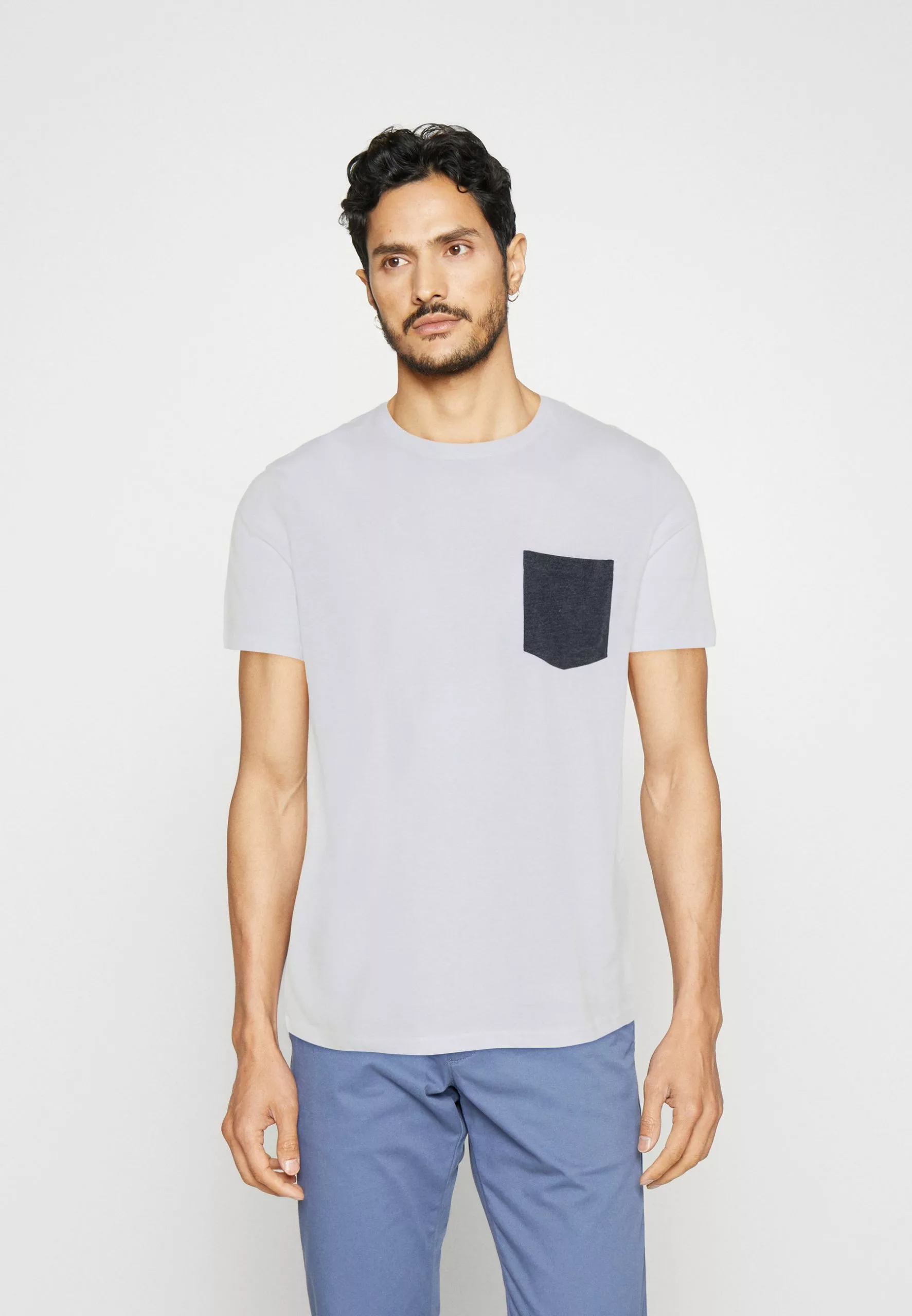 Pier One 2 Pack - Print T-Shirt - White/Multi-Coloured 4 Pier One 2 Pack - Print T-Shirt - White/Multi-Coloured - Image 4