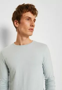 Pier One 2 Pack - Long Sleeved Top - Light Blue/Dark Blue 10 Pier One 2 Pack - Long Sleeved Top - Light Blue/Dark Blue -Pier One Shop d315311a1b6348f89442cc5ec2361513