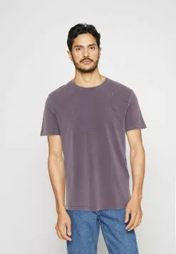 Pier One 5 Pack - Basic T-Shirt - Off-White/Lilac/Light Red 16 Pier One 5 Pack - Basic T-Shirt - Off-White/Lilac/Light Red -Pier One Shop dae4109036244fbd9844e9c25259e60e