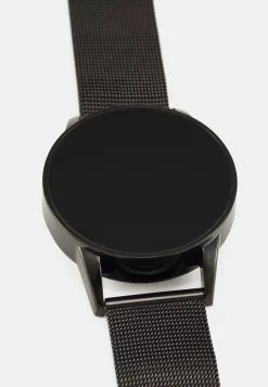 Pier One Smartwatch - Black -Pier One Shop dda87cb69f5d434397b279629500377f
