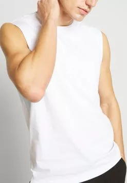 Pier One 3 Pack - Basic T-Shirt 15 Pier One 3 Pack - Basic T-Shirt -Pier One Shop ddc181212b114a928b8f59830838a329