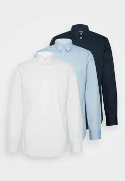 Pier One 3 Pack - Formal Shirt - White/Light Blue/Dark Blue 12 Pier One 3 Pack - Formal Shirt - White/Light Blue/Dark Blue -Pier One Shop def04b8137b345368346a495c2933cad