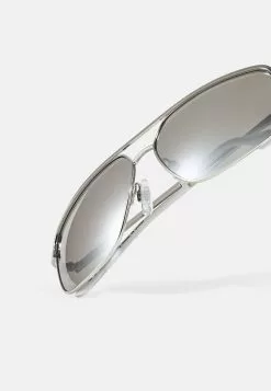 Pier One Unisex - Sunglasses - Silver-Coloured, Black 7 Pier One Unisex - Sunglasses - Silver-Coloured, Black -Pier One Shop e2e667893a6348519937490659beba93