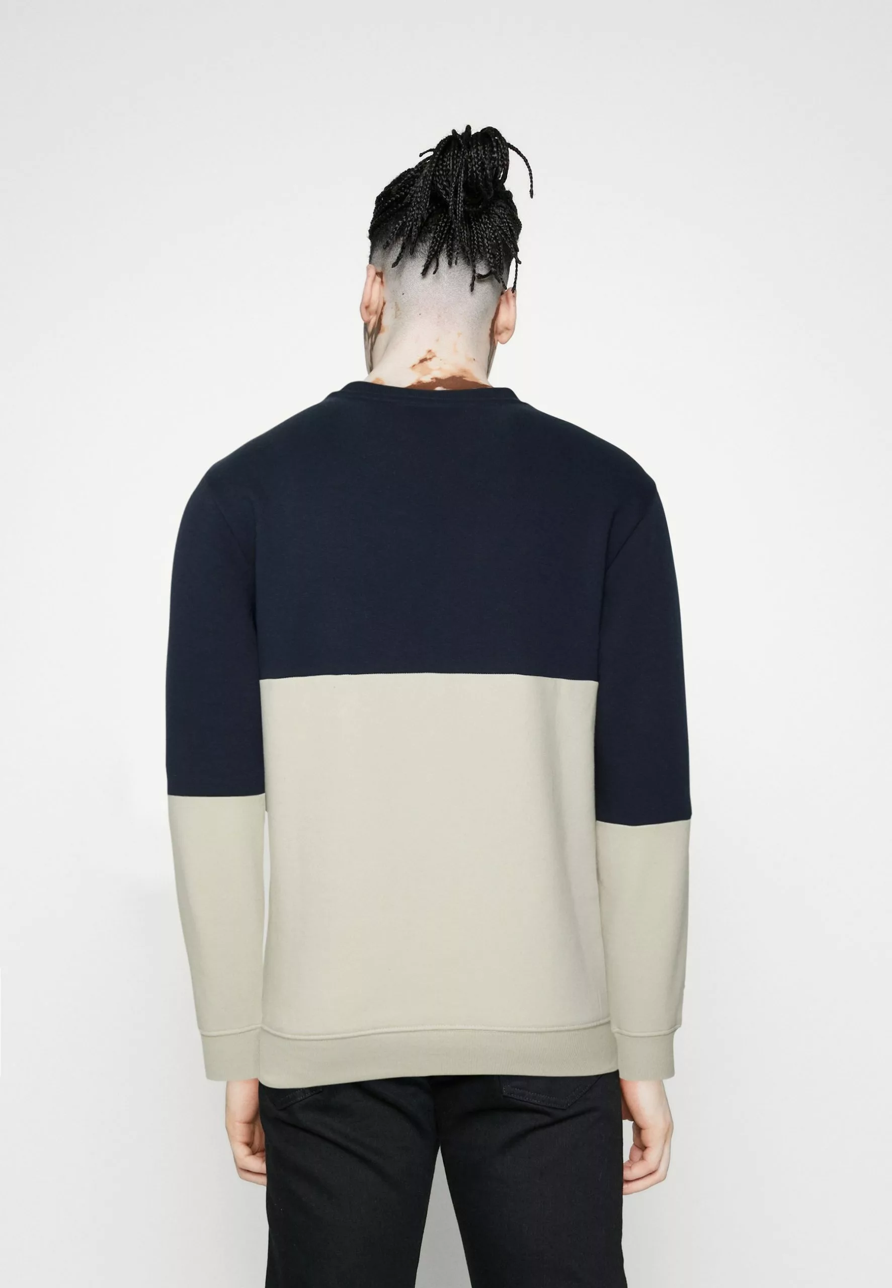 Pier One Sweatshirt - Blue/Grey 3 Pier One Sweatshirt - Blue/Grey - Image 3