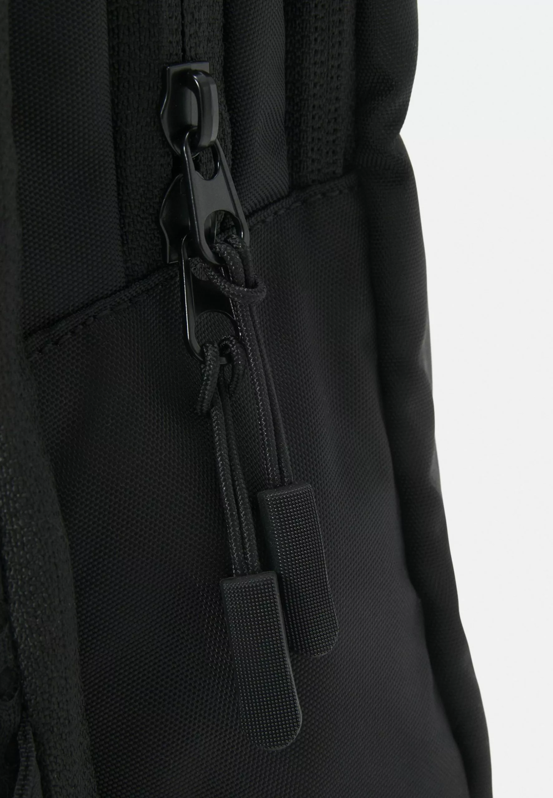 Pier One Unisex - Across Body Bag - Black 4 Pier One Unisex - Across Body Bag - Black - Image 4