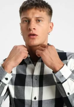 Pier One Shirt - Black/White 9 Pier One Shirt - Black/White -Pier One Shop f53db08a39734cb0a9045c08ab5cf6e6