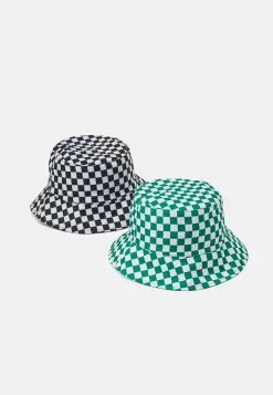 Pier One Hat - Black/Green