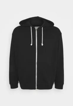 Pier One Zip-Up Sweatshirt - Black 10 Pier One Zip-Up Sweatshirt - Black -Pier One Shop ff080b4df988415d83519a9fe801d6d0